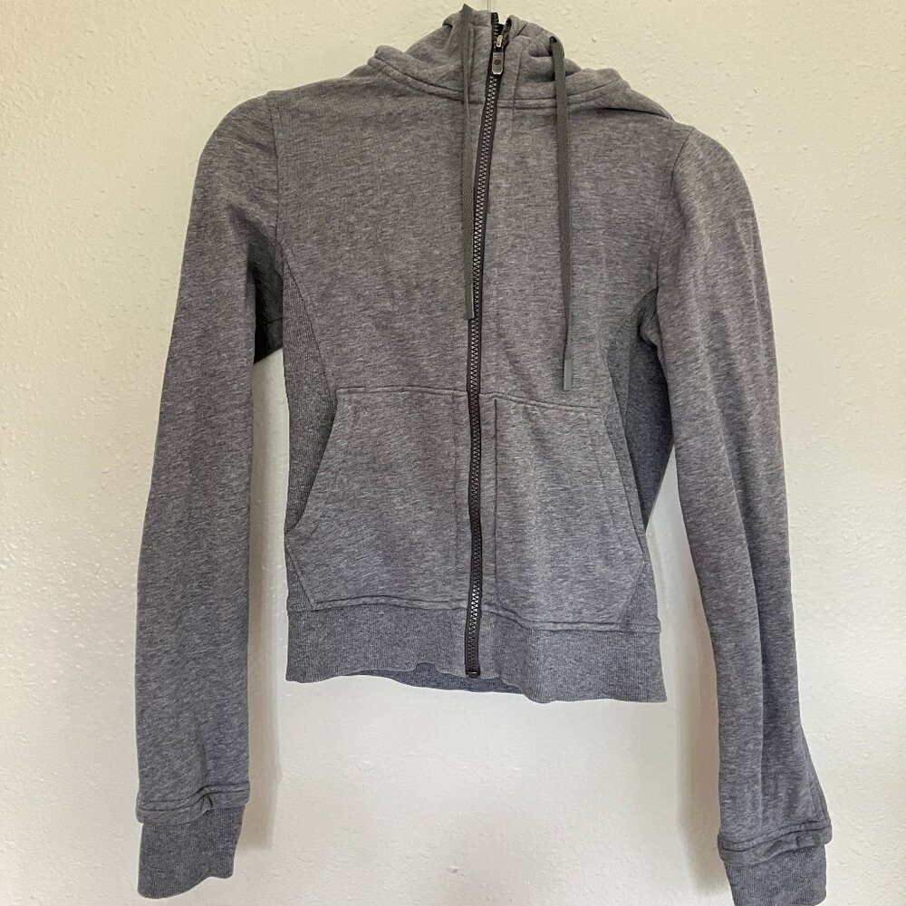 Lululemon Grey Cropped Zippered Jacket Size 4